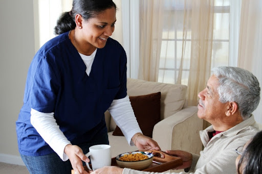 Home-Care-vs-Home-Health-Care Home-Care-vs-Home-Health-Care